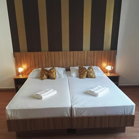 Hid Hotel بودابست المظهر الخارجي الصورة