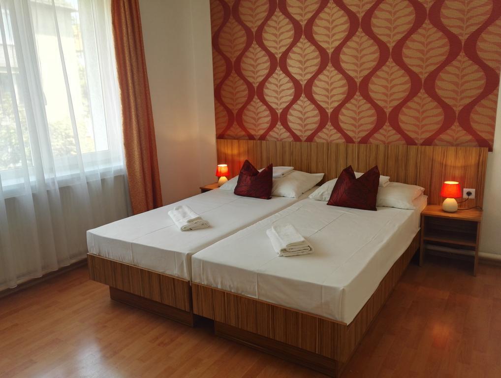 Hid Hotel بودابست المظهر الخارجي الصورة