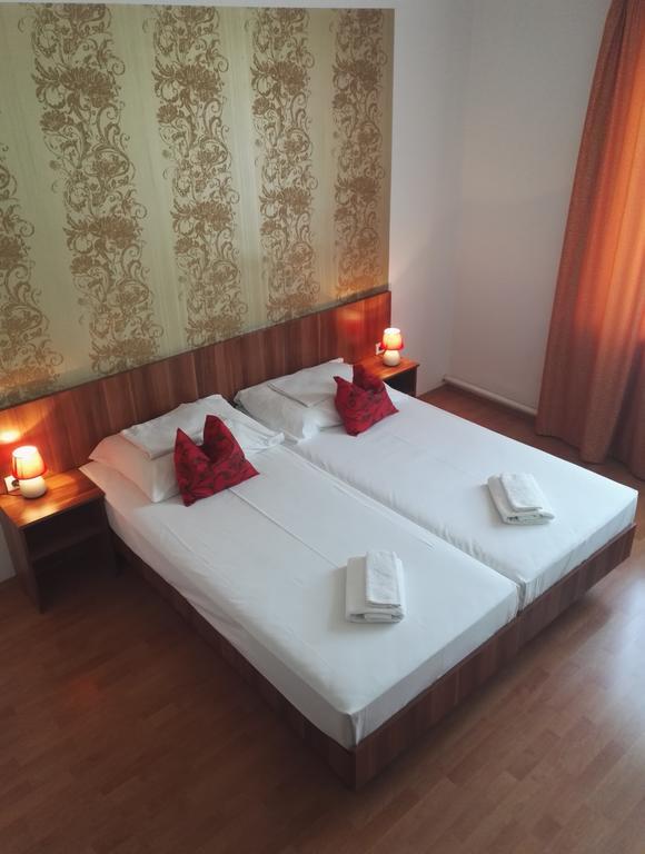 Hid Hotel بودابست المظهر الخارجي الصورة